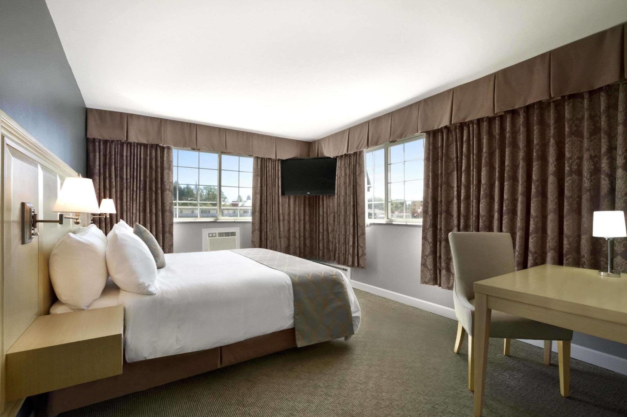 Red Lion Inn & Suites أبوتسفورد المظهر الخارجي الصورة
