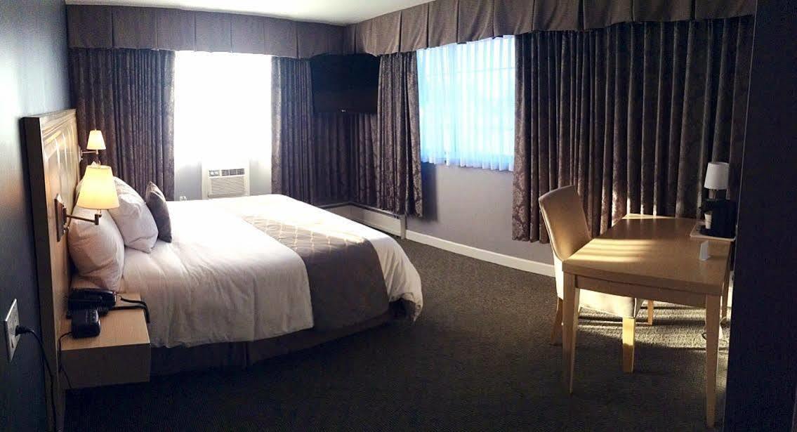 Red Lion Inn & Suites أبوتسفورد المظهر الخارجي الصورة