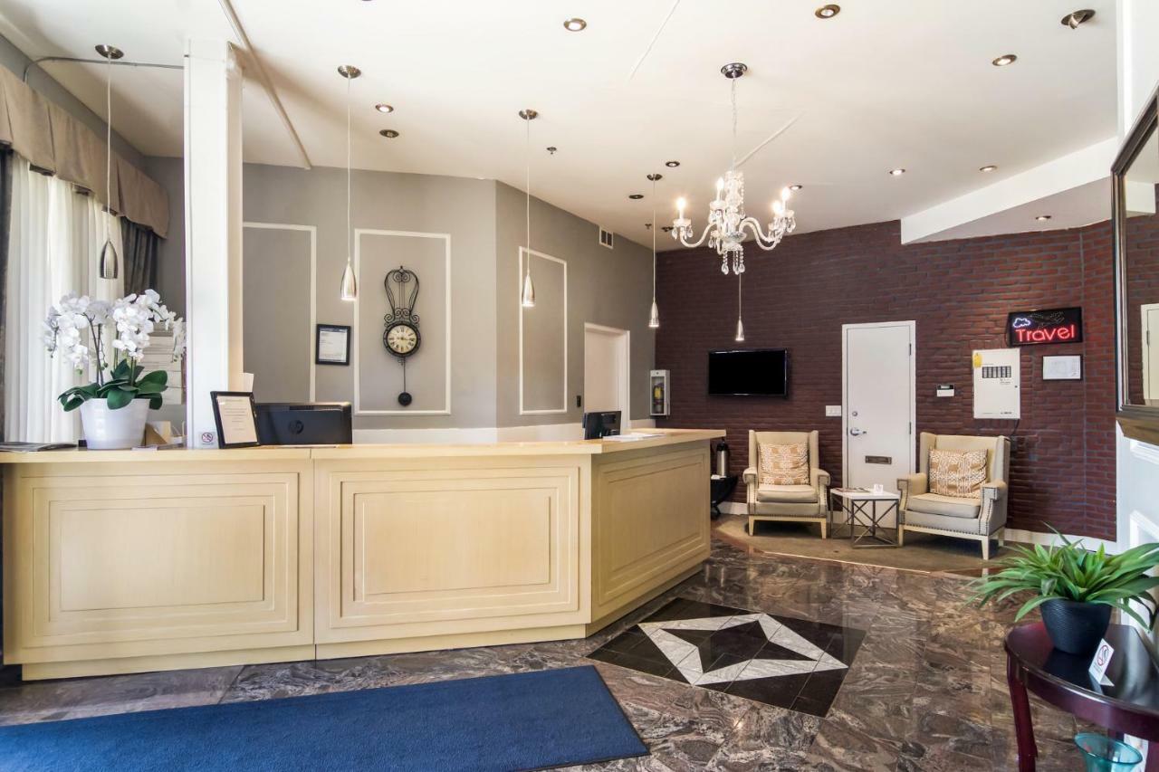Red Lion Inn & Suites أبوتسفورد المظهر الخارجي الصورة